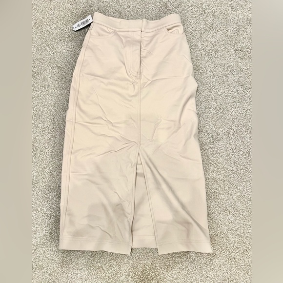 NWT Aritzia Landry skirt sz 00 - Picture 2 of 3